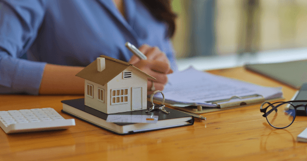Is now a good time to refinance? Is now a good time to refinance?